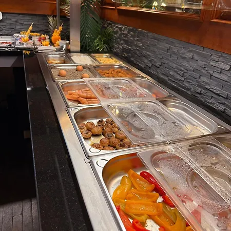 Hotel Specht By Trotmannia 3*