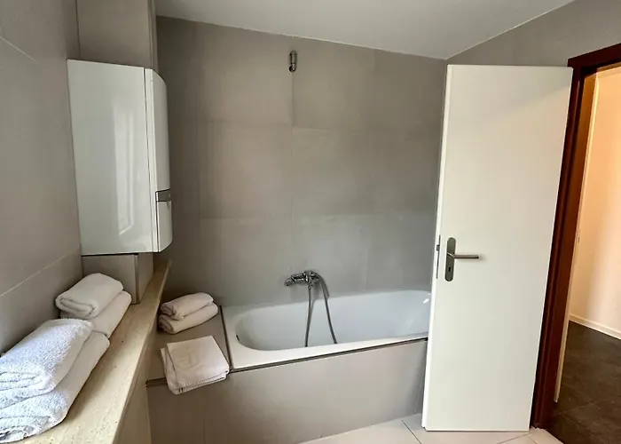 Specht By Trotmannia 3*