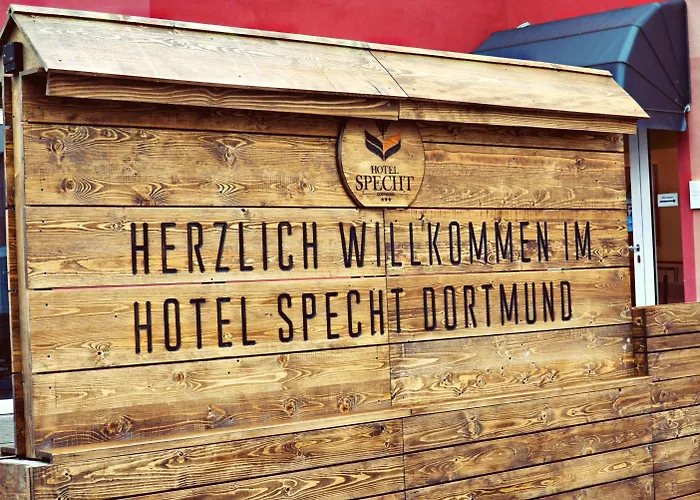 Specht By Trotmannia 3*