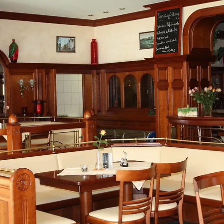 Specht By Trotmannia