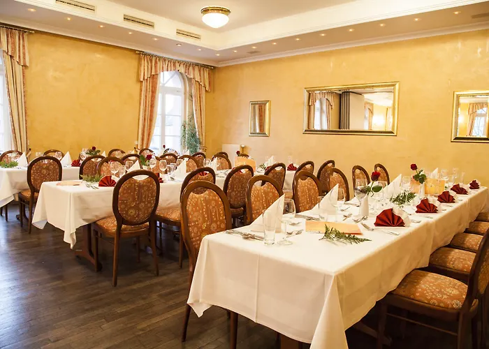 Specht By Trotmannia 3*